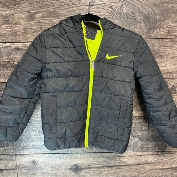 Nike Kids Puffer Jacket in Gray and Neon Yellow - Picture 1 of 5